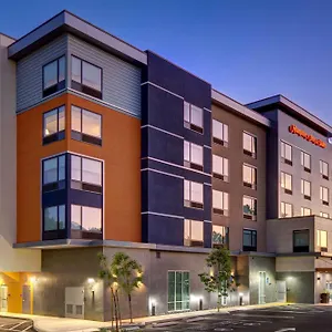 https://hampton-inn-suites-by-hilton-rancho-cucamonga-ca-91730-2.topanaheimhotels.com